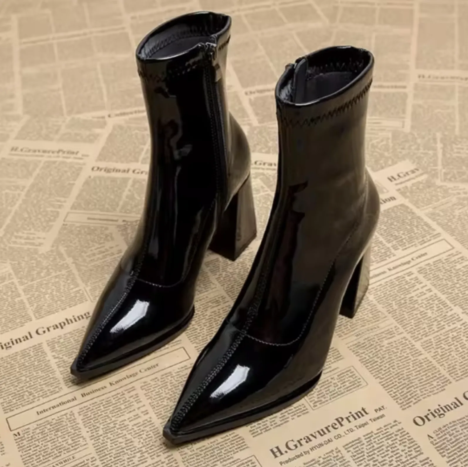 Cassandra | Chic Ankle Boots