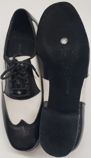 Forrest -- Men's Standard Ballroom Oxford -- Black/White Patent